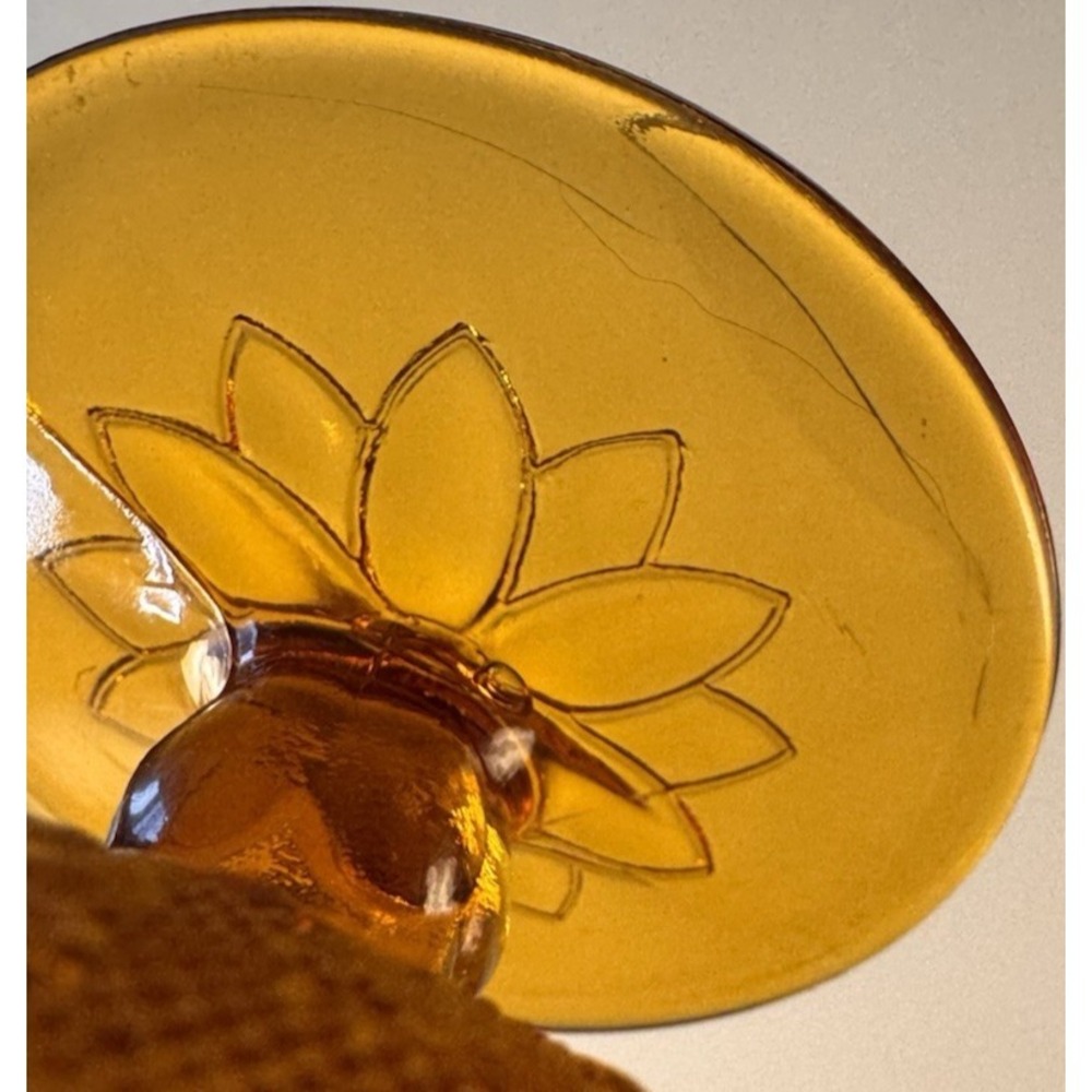Tiara Indiana Glass Sandwich Pattern Amber Fairy Lamp Pedestal Candle Holder - Picture 7 of 13